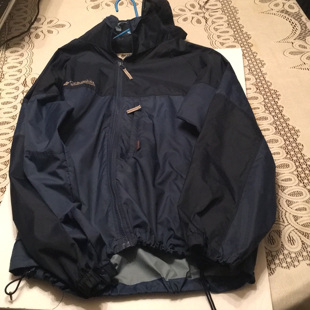 Columbia Mens Rain coat navy blue decent cond sz m